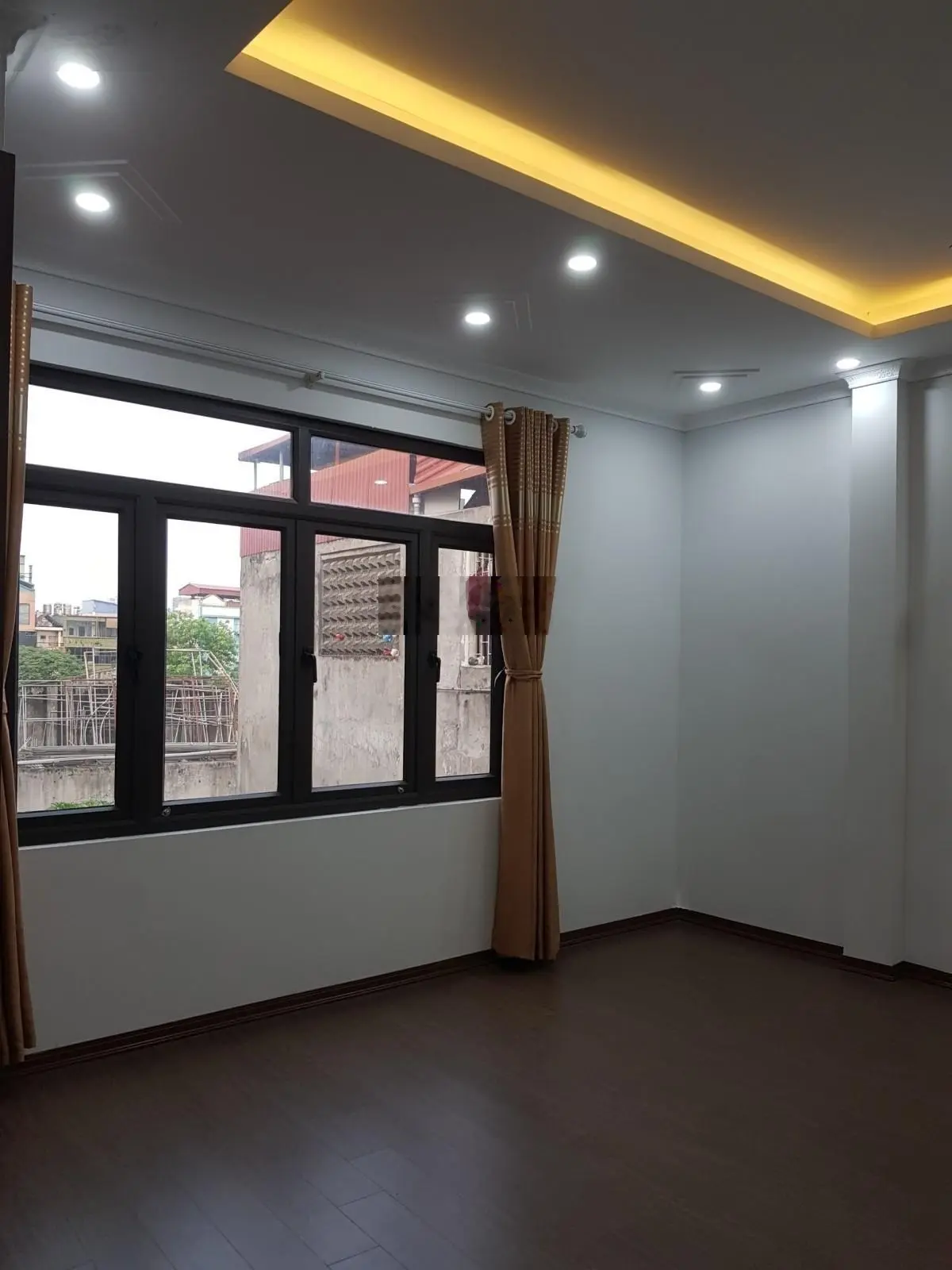 Bán gấp nhà riêng phố Thái Hà 45m2 5 Tg MT 3,8m chỉ 14,9 tỷ phân lô quân đội Ôtô KD