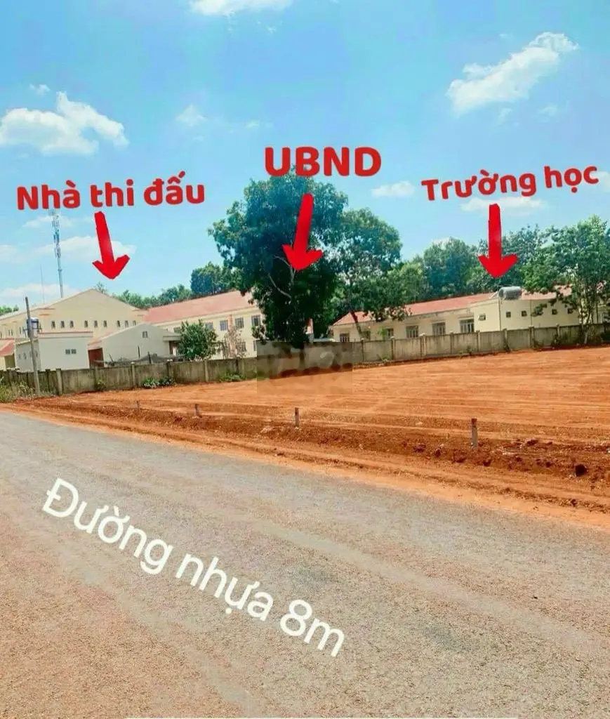Mặt tiền đường nhựa 18m - giá thanh lý. (5x40)thổ cư sẵn 100m2, Sổ sẵn