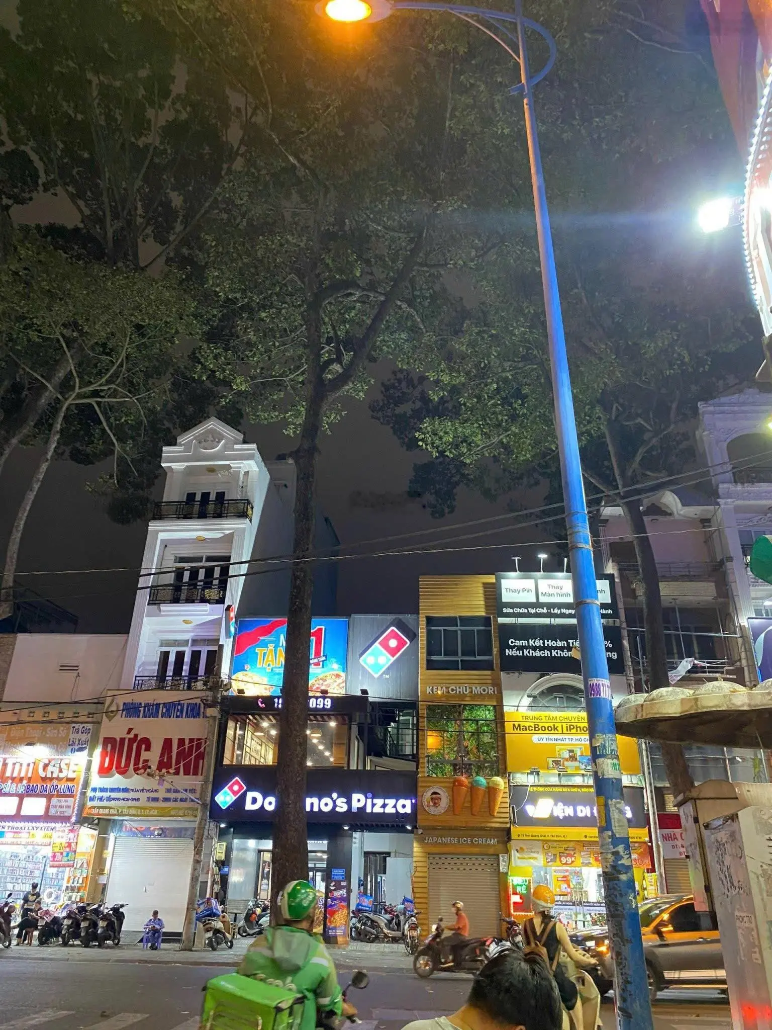 SIÊU PHẨM MT Trần Quang Khải, P.Tân Định, Quận 1. DT: 9x23m. KC: trệt, 2 lầu 4. Giá: 139 tỷ TL