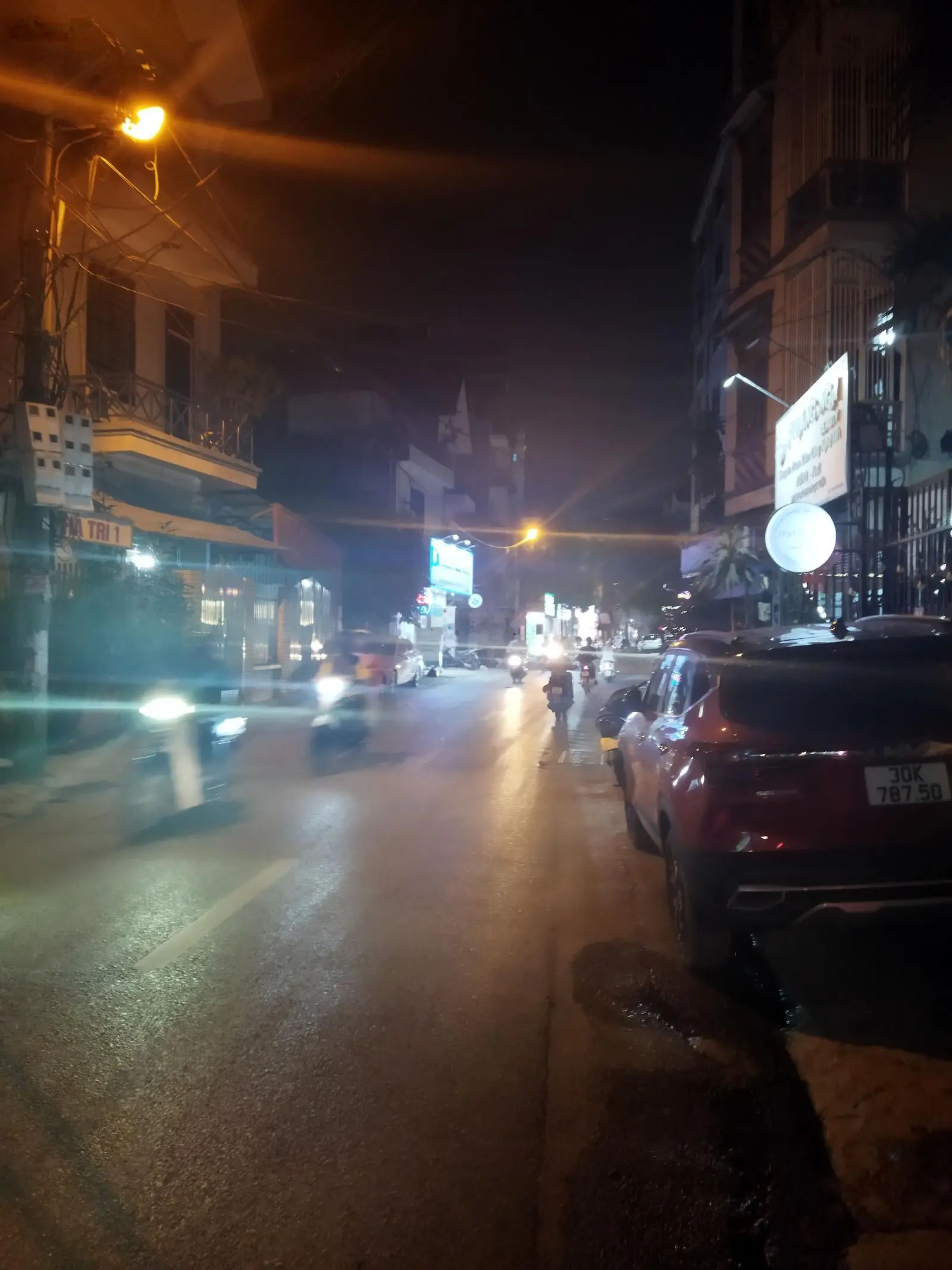 Bán nhà riêng 30m2, 5,25 tỷ tại Bà Triệu, Hà Cầu, Hà Đông, Hà Nội, giá siêu hời