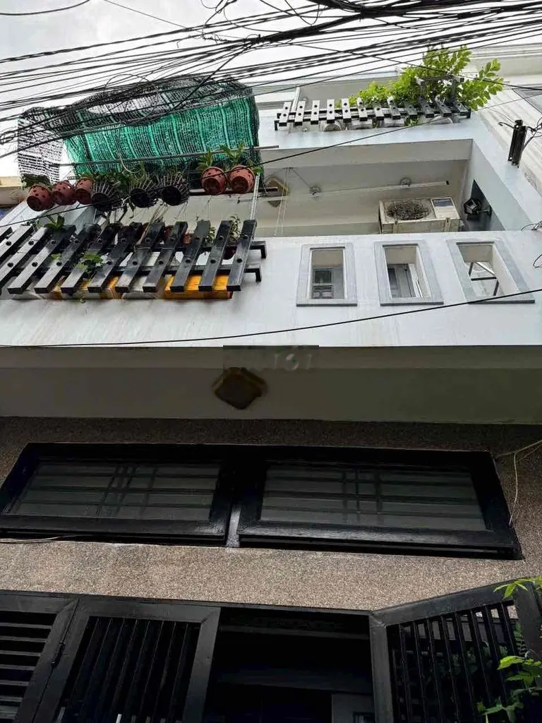 Hẻm Lưu chí hiếu 4,6x20m cấp 4