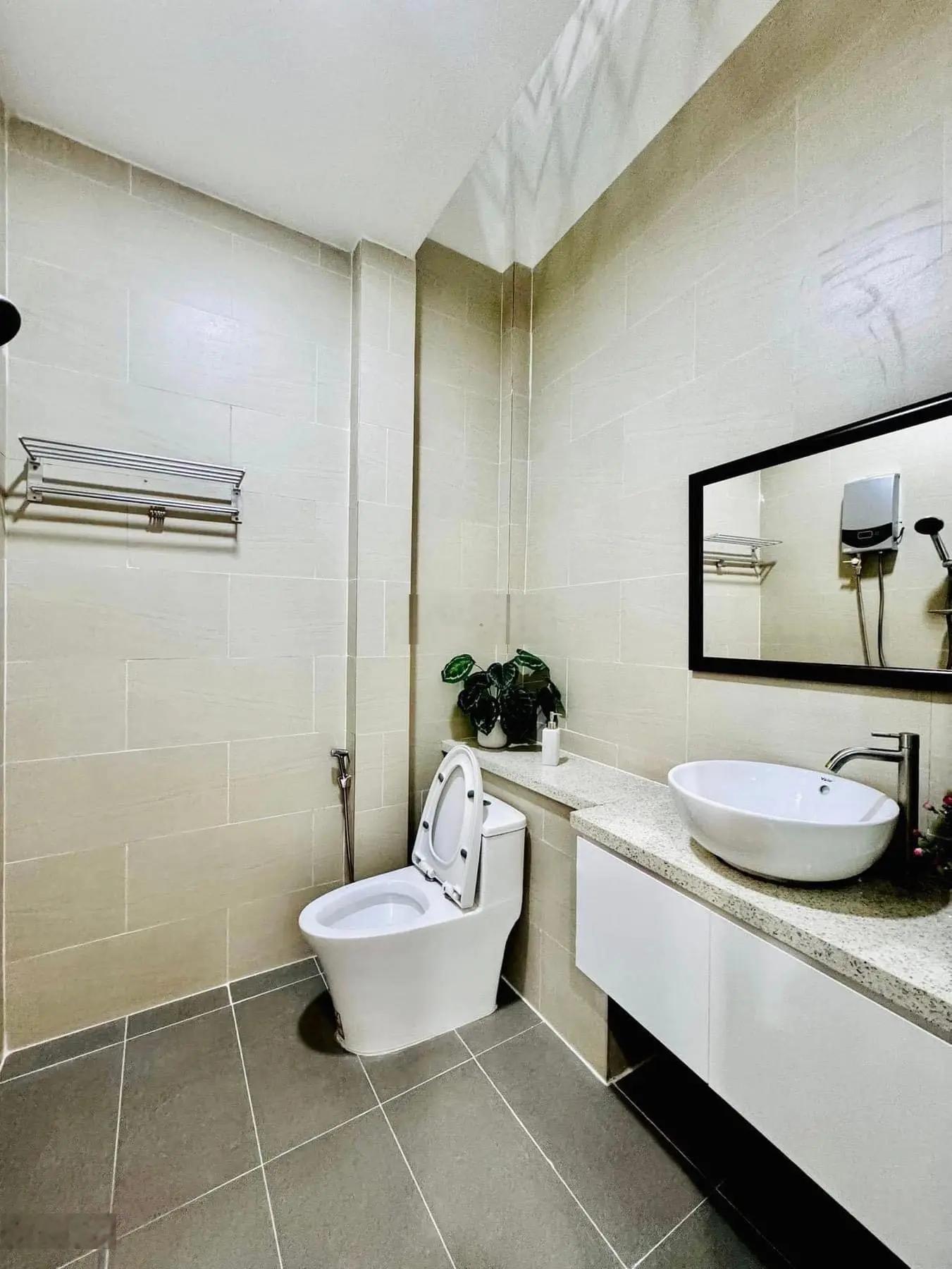 Chủ cần bán gấp căn nhà định cư đường Nghĩa Thục - P5 - Quận 5, diện tích: 68m2