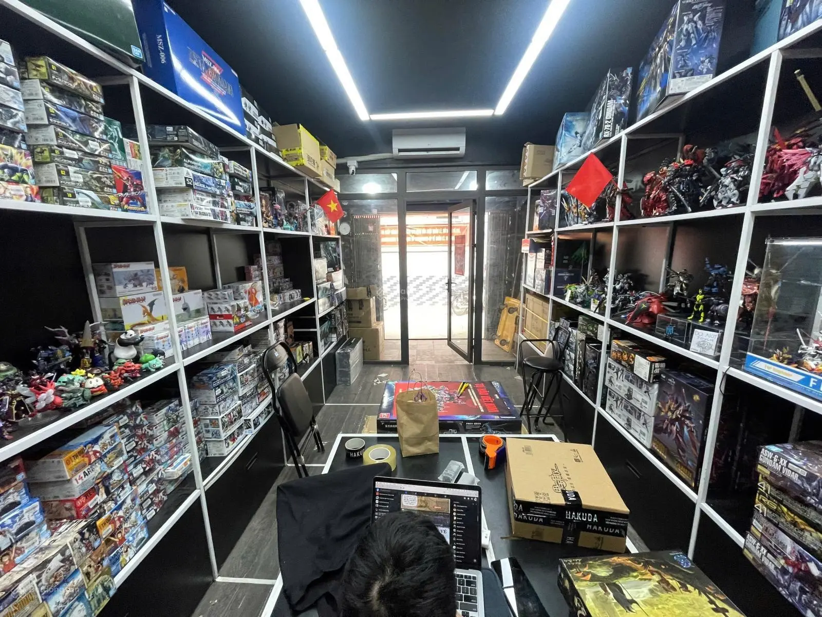 NHÀ HIẾM ! ĐẦU NGÕ 118 ĐÀO TẤN dt= 43m2, mt=3,4m, dài 12,7m đường trước nhà 4m, ô tô đỗ cửa !