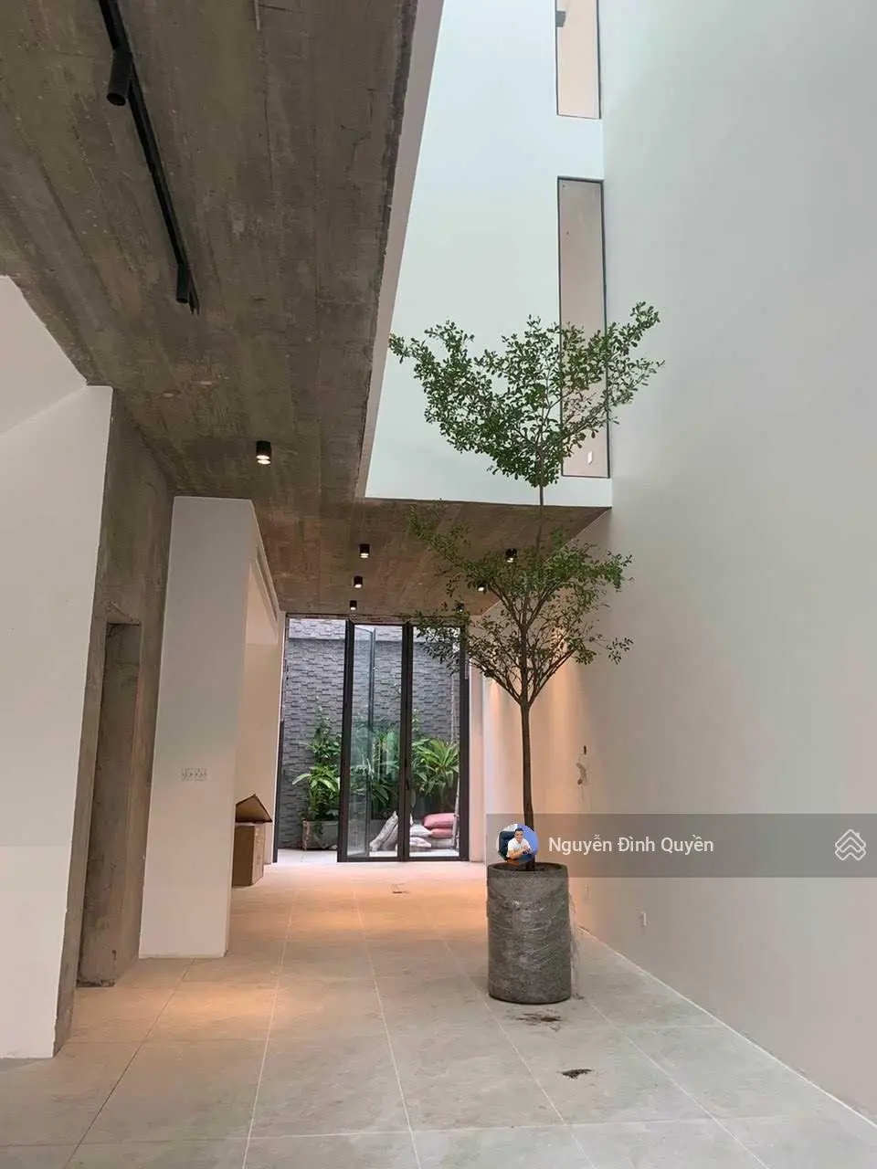 Villa sân vườn hồ bơi - 205m2 - 3 tầng đẹp - thảo điền - chỉ 39 tỷ