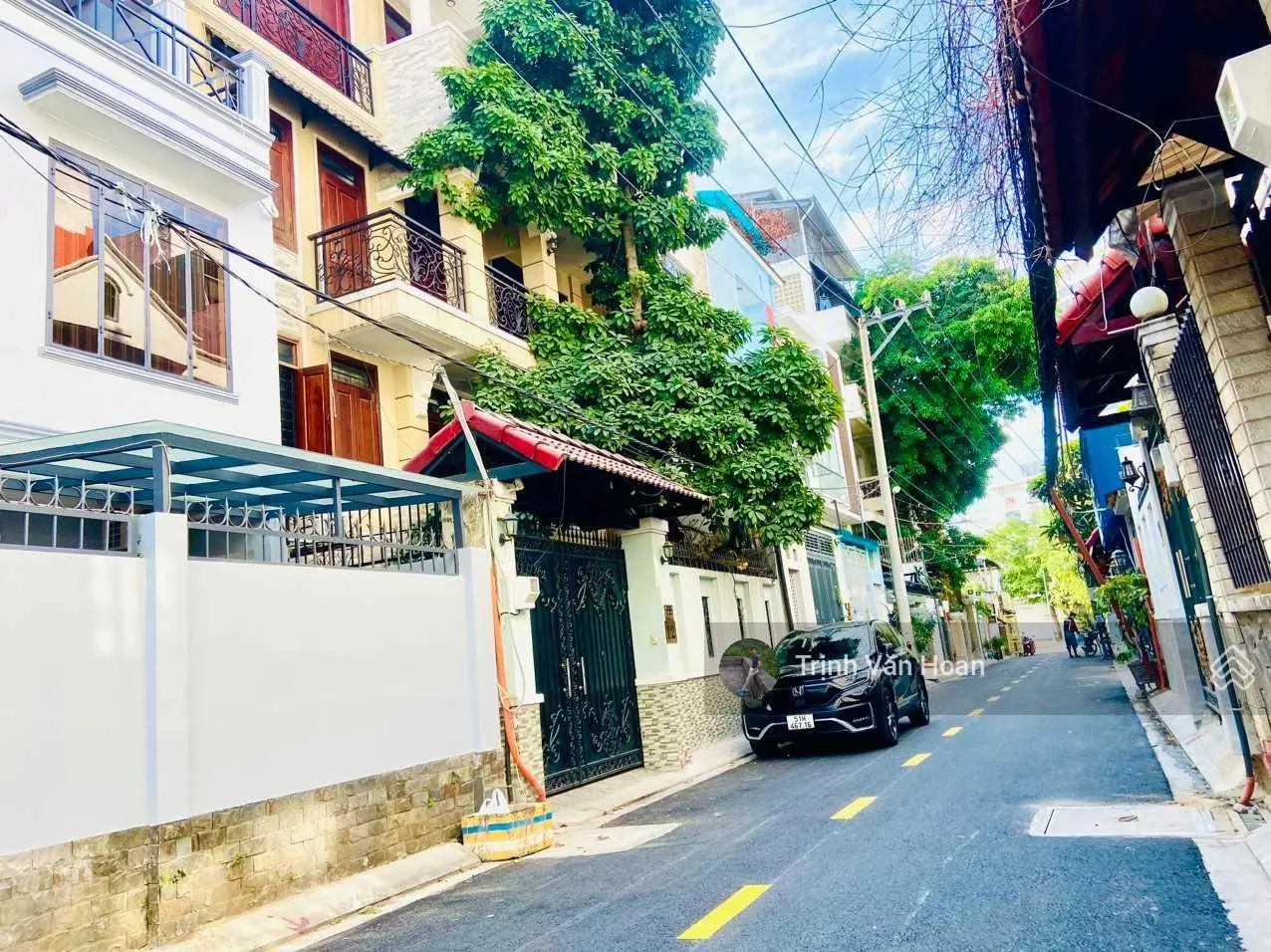 Bán nhà khu Báo Chí Thảo Điền - 10x11m - 3 lầu - 25tỷ 0908947618
