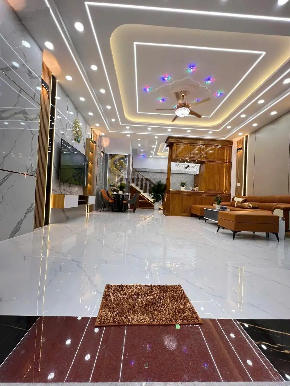 Kẹt tiền bán Nhà 1/ Đường Trần Đại Nghĩa Ngay Vòng Xoay An Lạc (6x19) Giá 1 tỷ 550tr Cách Chợ 100m