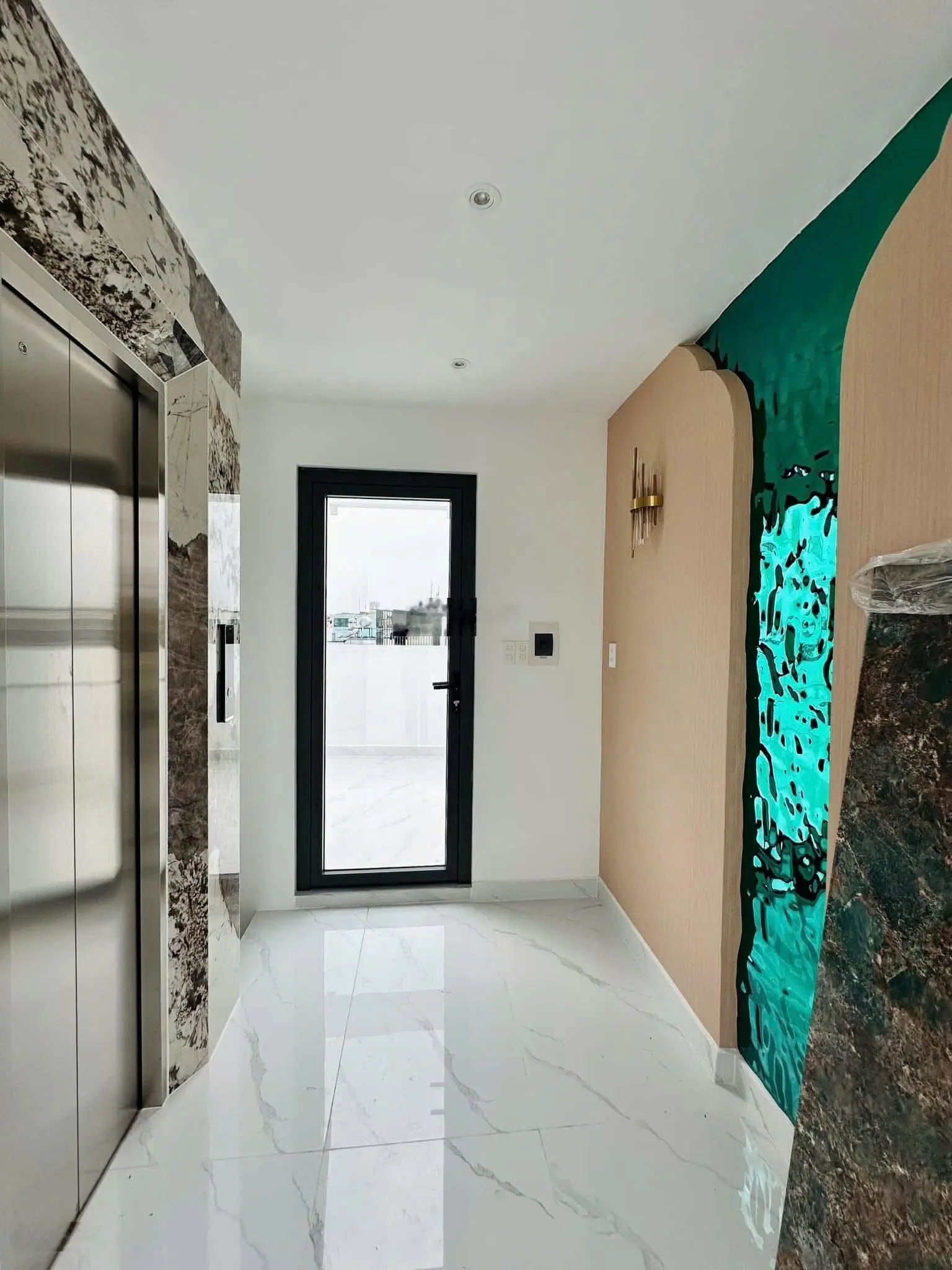 Bán nhà HXH 7m thông 276/113 Thống Nhất P16 ngay Lotter Mart 4 tầng 4PN 5WC 4x15.3m có thang máy