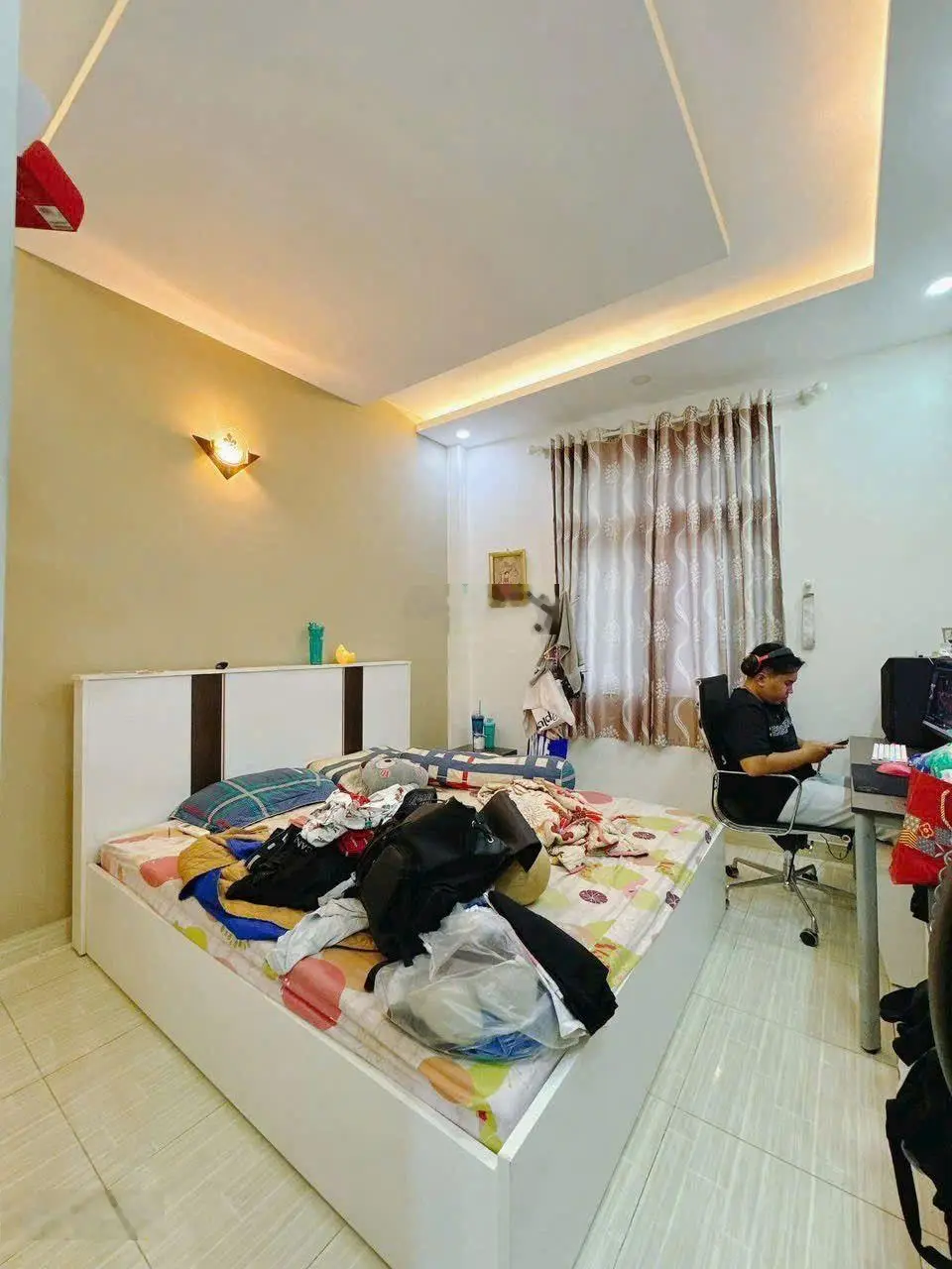 Cần bán gấp nhà 4 tầng, 49m2, Quận 4 chỉ 5,89 tỷ