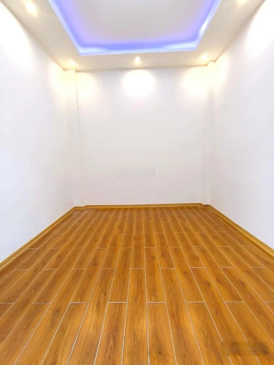 Nhà riêng phố Cù Chính Lan, lô góc 2 thoáng, 10m ra ô tô, 1 phút ra phố, full nội thất, 50m2*4T