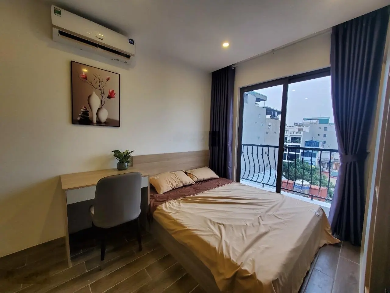 Nguyễn Hoàng, Cầu Giấy, Lô góc, Vỉa hè 3 ô tô tránh 70m2*8T, Thang máy, KD, dòng tiền nhỉnh 23 tỷ.