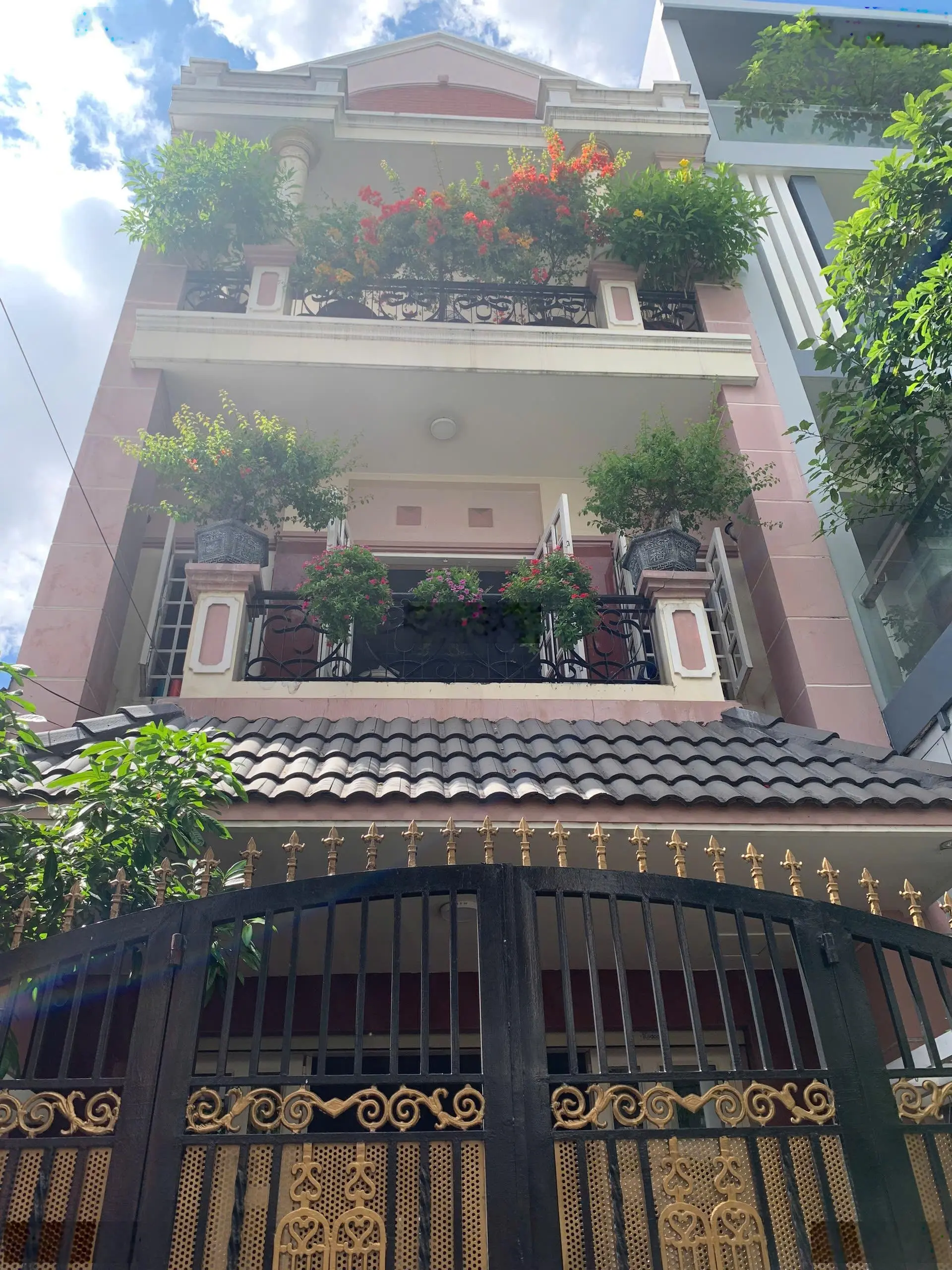 Bán nhà phố 4 tấm, 5,2x23m, hẻm Nguyễn Thế Truyện P Tân Sơn Nhì Quận Tân Phú
