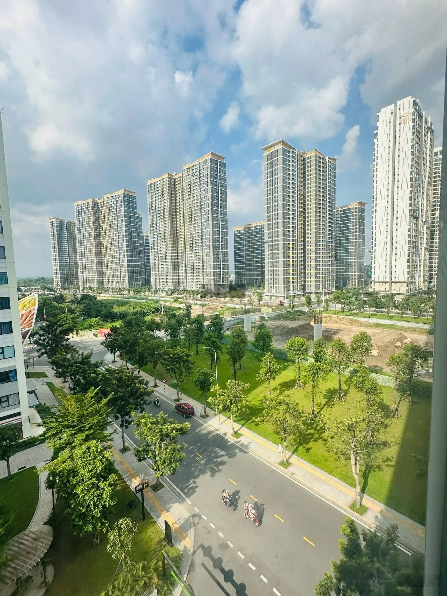 Chủ nhà đắm thuyền cần bán gấp căn góc 2 Phòng ngủ 69m2 có nội thất