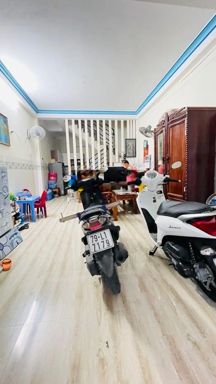 Bán nhà 1 mê khu TĐC đô thị VCN Phước Long 2 - Nha Trang