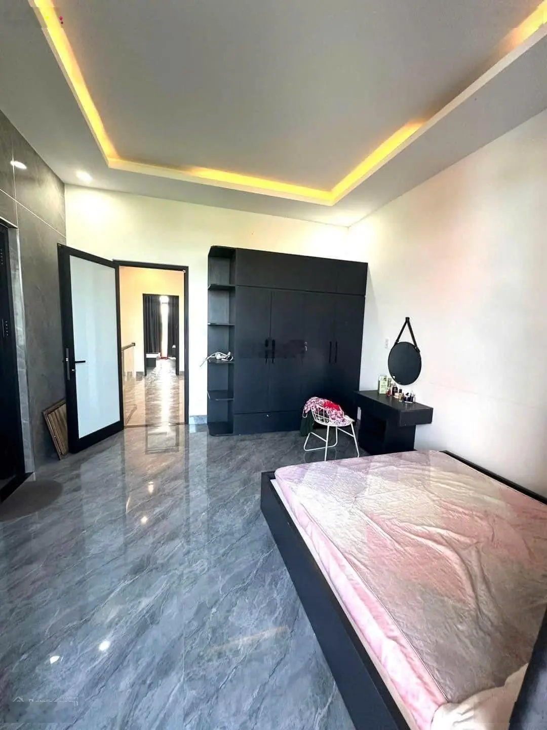Không mua là tiếc ! Nhà hẻm ôtô Phạm Cự Lượng, P. 2, Tân Bình.Giá:2tỷ850. DT:58,5m2. SHR.