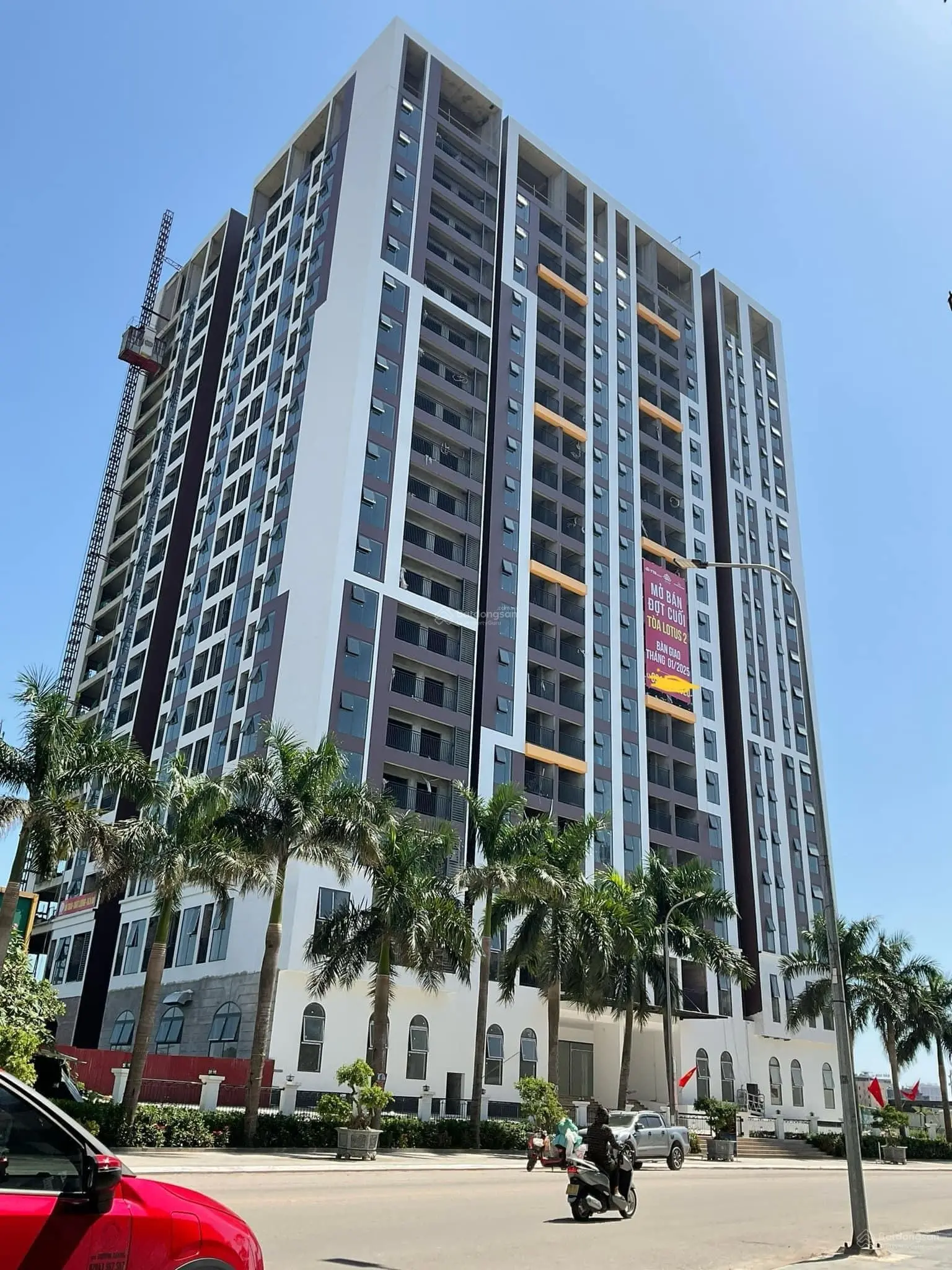 Cần bán tôi cần bán lại căn hộ 2PN/55m2 full nội thất cơ bản, trung tâm TP. Bắc Giang giá 1.8 tỷ