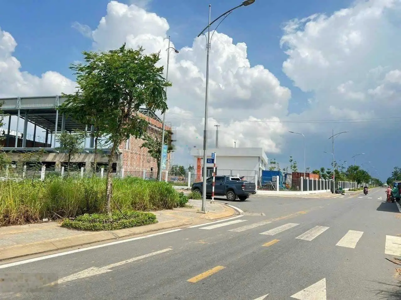 Cần bán cắt lỗ sâu 40% lô đất ngay MT Nguyễn Hải, 289m2, Giá 1 Tỷ 8 lô góc 2MT, full thổ cư, SHR