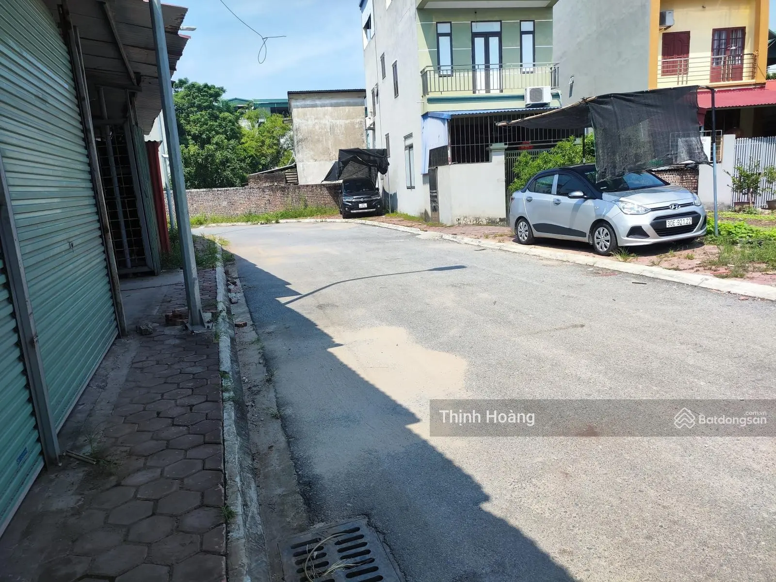 Bán đất mặt tiền chợ 38m2 oto tải tránh vỉa hè rộng