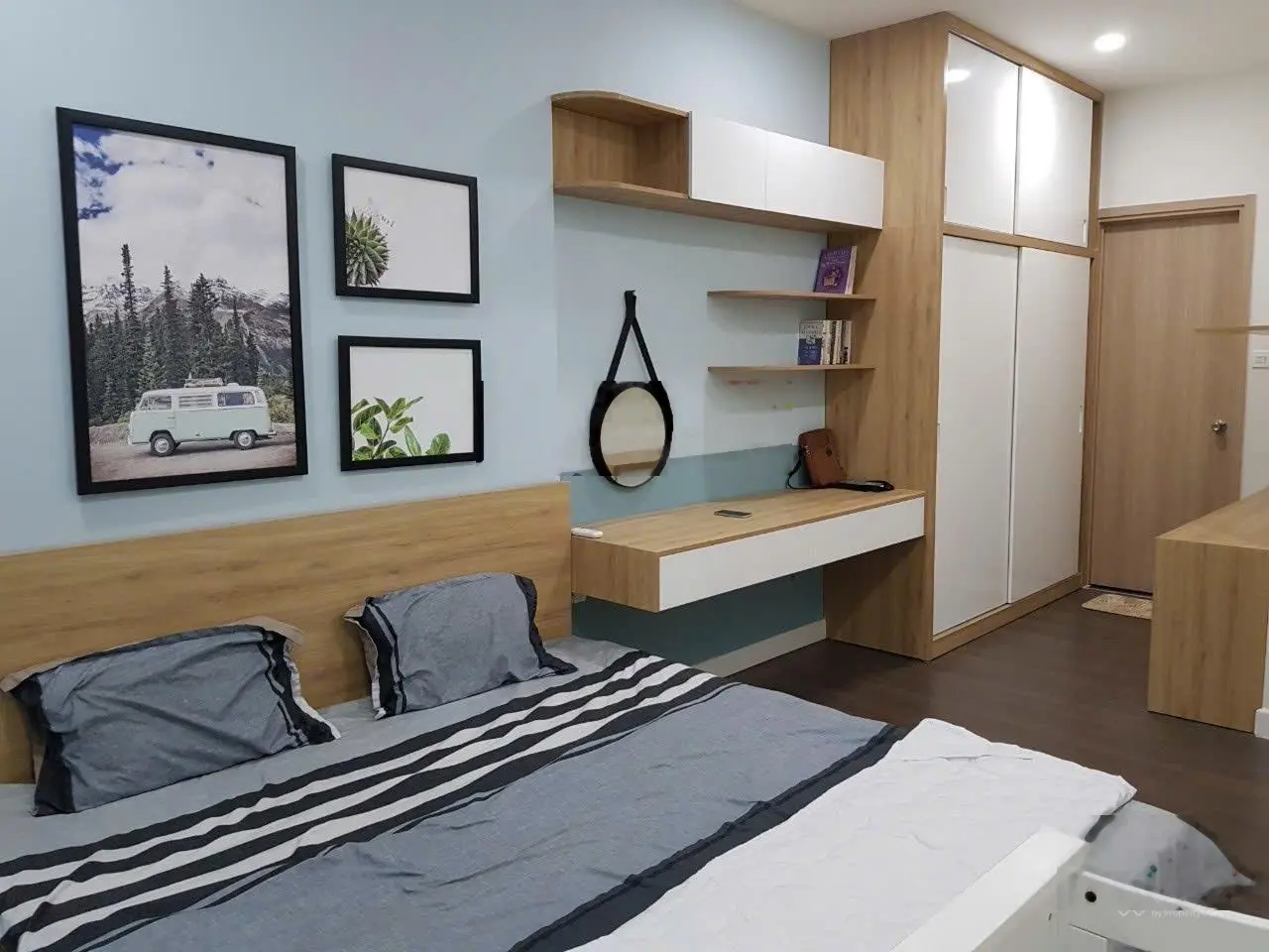 Cần tiền bán nhanh căn hộ 2PN-2WC The Sụn Avenue giá tốt nhất. LH: 0909 024 ***