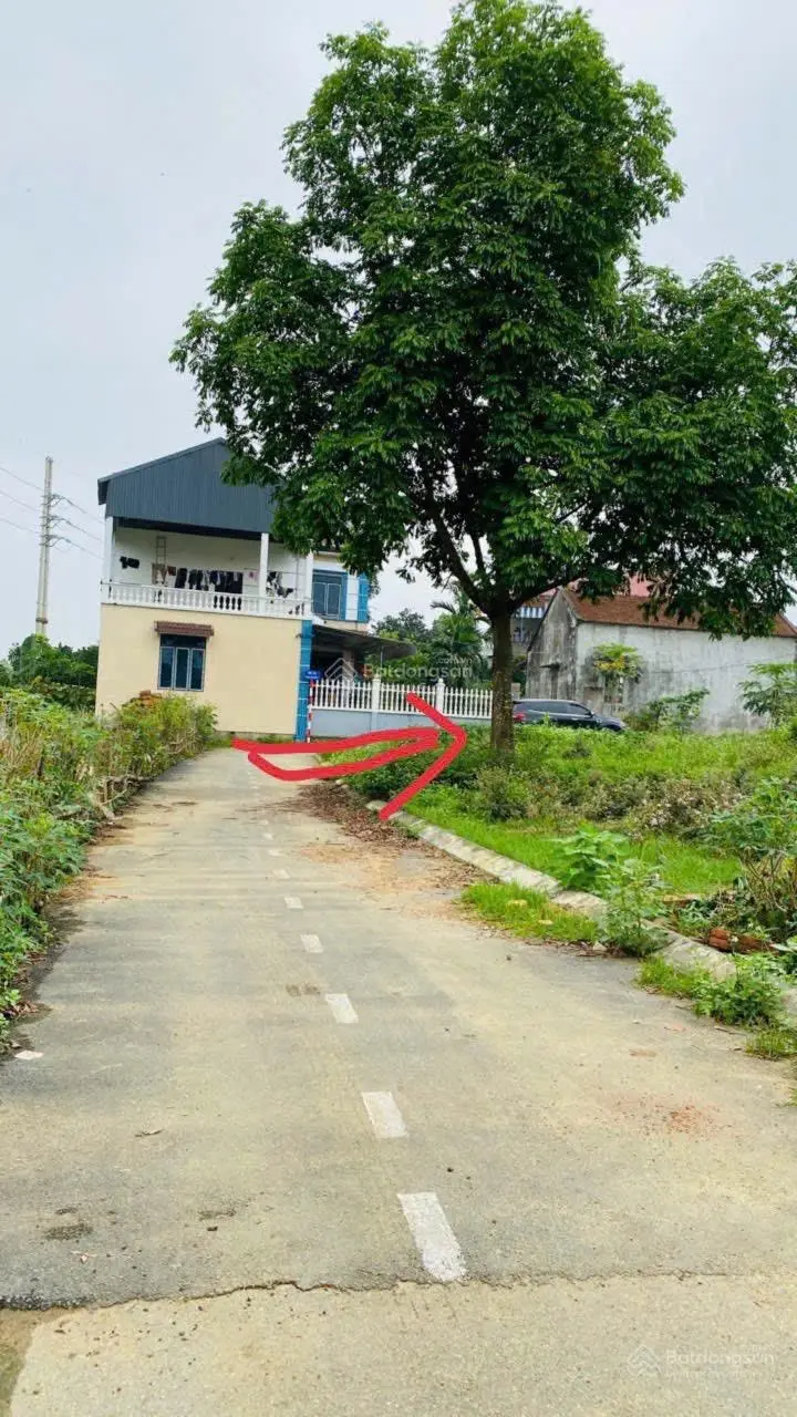 Bán đất thôn 2 , xã tân xã, thạch thất 2,55 tỷ vnd, 60,7m2, mặt tiền 5,3m - hàng độc tại hoà lạc