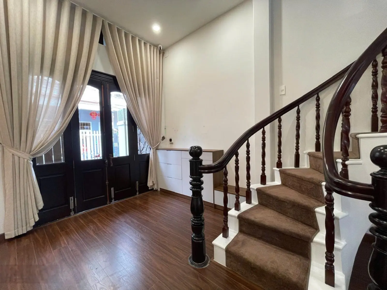 Nhà 3 tầng đẹp 88/26 Lê Hồng Phong - P. Phước Hải - TTTP Nha Trang