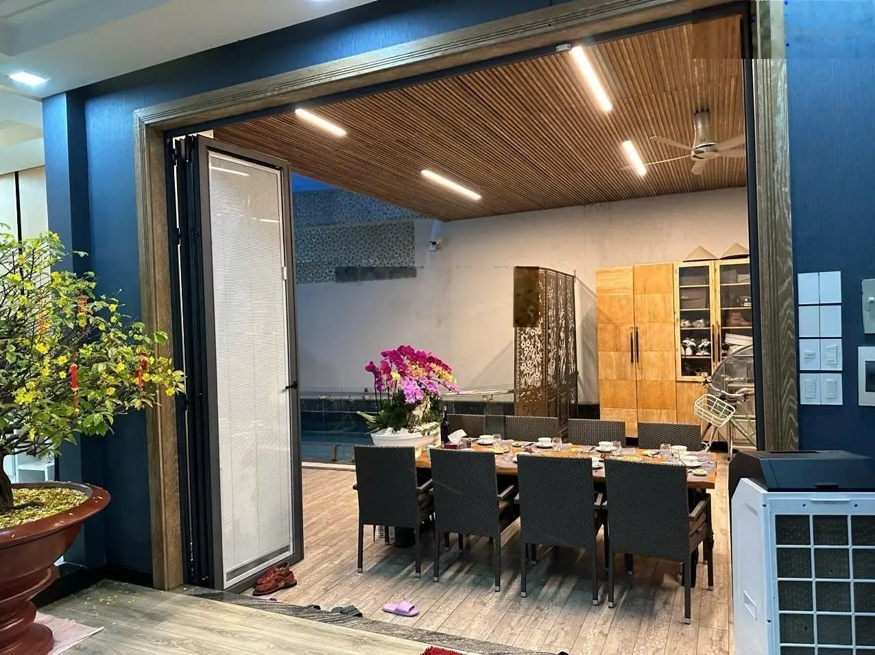 Biệt thự đẳng cấp thượng lưu, khu bên sông Hiệp Bình Chánh, 114m2 x 5 tầng, có gara ô tô. 16.5 tỷ.