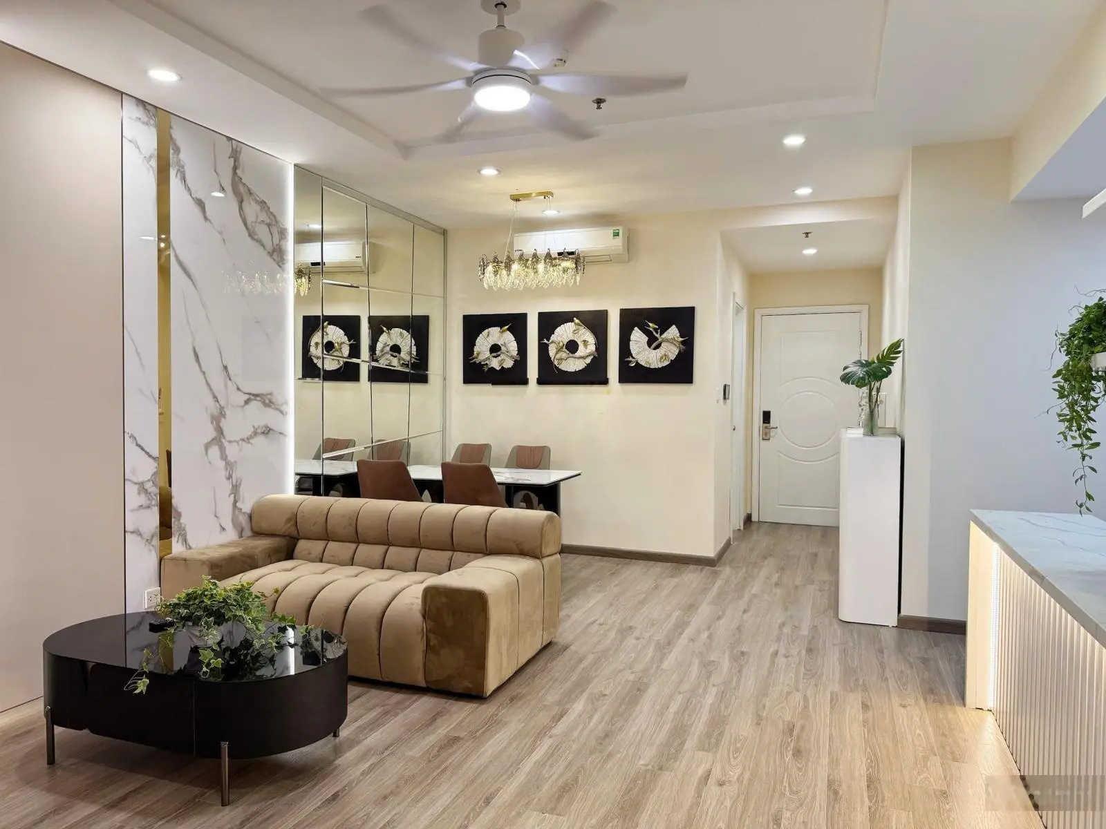 chuyển căn lớn cần Bán 2 sáng ngủ diện tích 83m nhà sửa đủ đồ đẹp view nhạc nước lh em 0974 532 ***