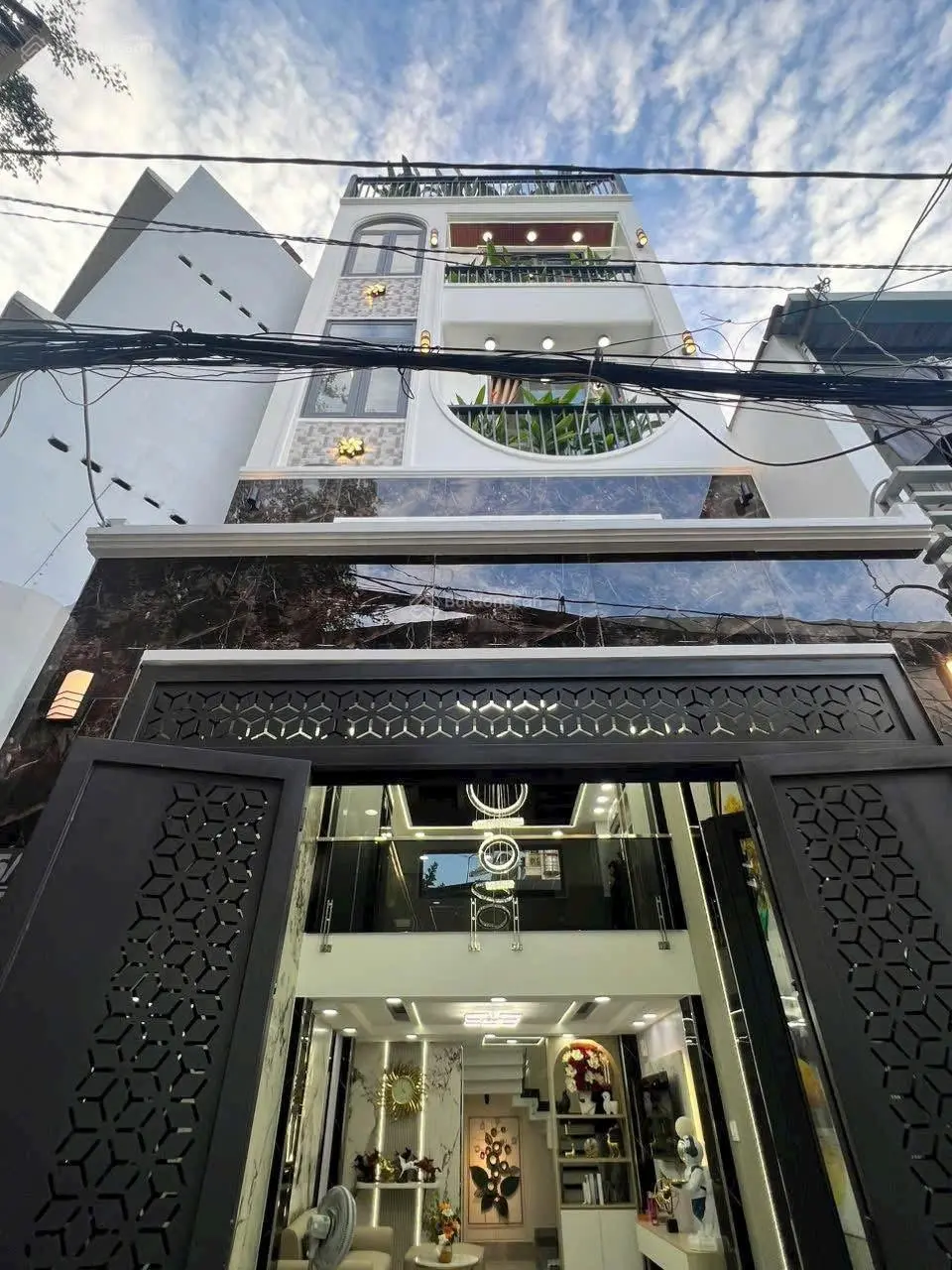 Chủ Muốn Bán Nhà Cho Thuê 21 Triệu/Tháng Đường Sư Vạn Hạnh,P.12,Quận 10,Giá:4,65Tỷ/ 80m2(5x16) 2Lầu
