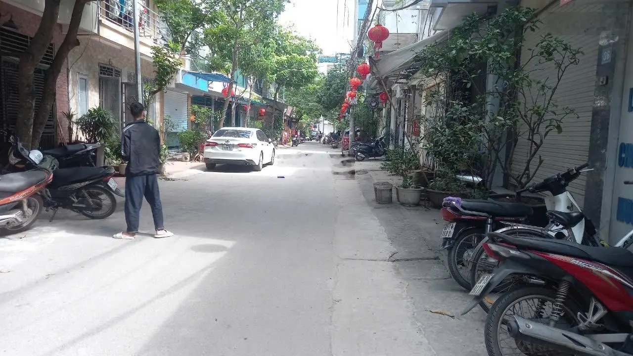 Mua đất đắc địa xây nhà tài lộc tại Vạn Phúc, Hà Đông, giá đầu tư: 0902 018 ***