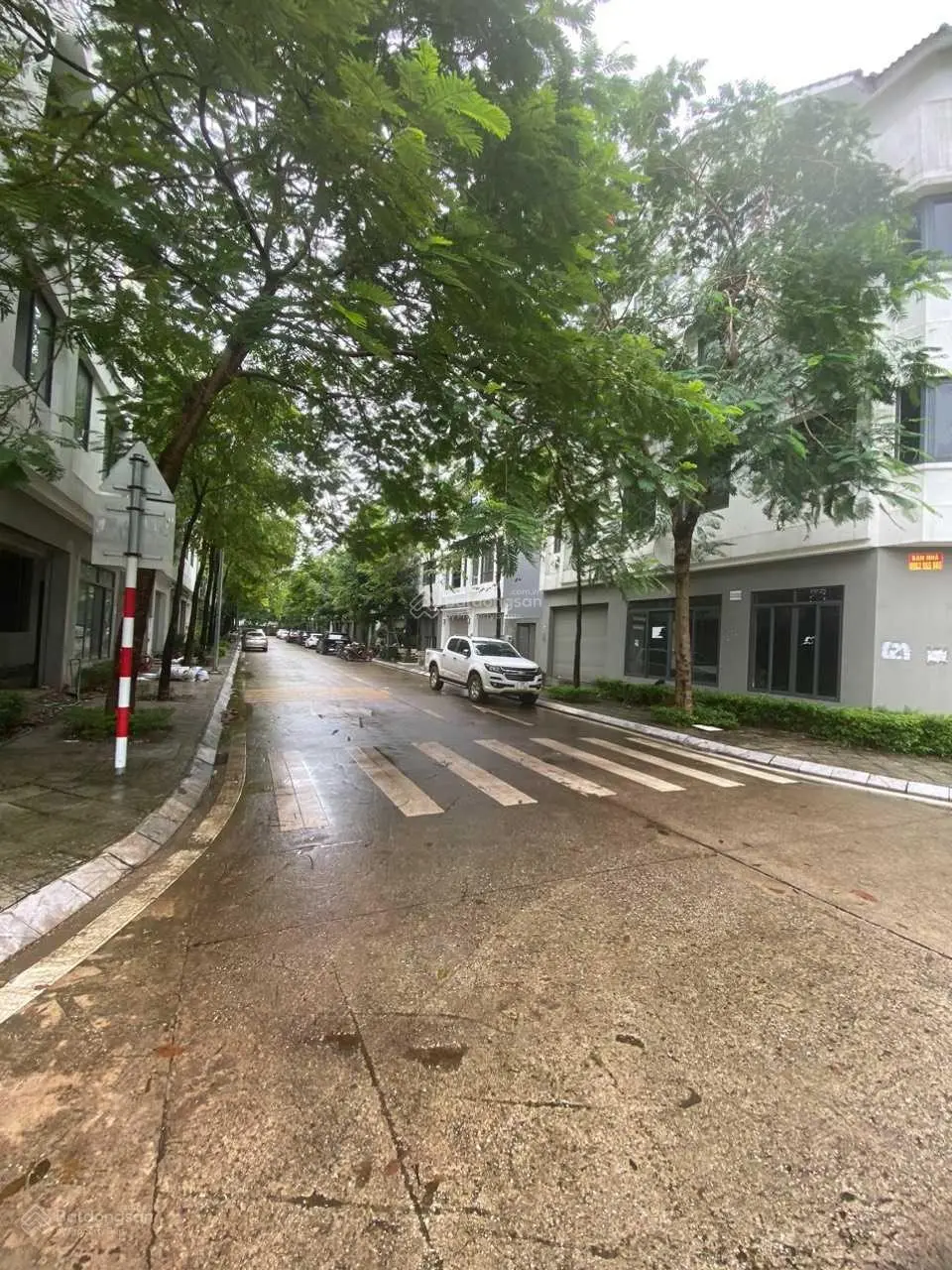 Bán Nhà Liền Kề Khu Đô Thị Mới Geleximco 72m2- 5tầng - Giá chào bán 16,2 tỷ