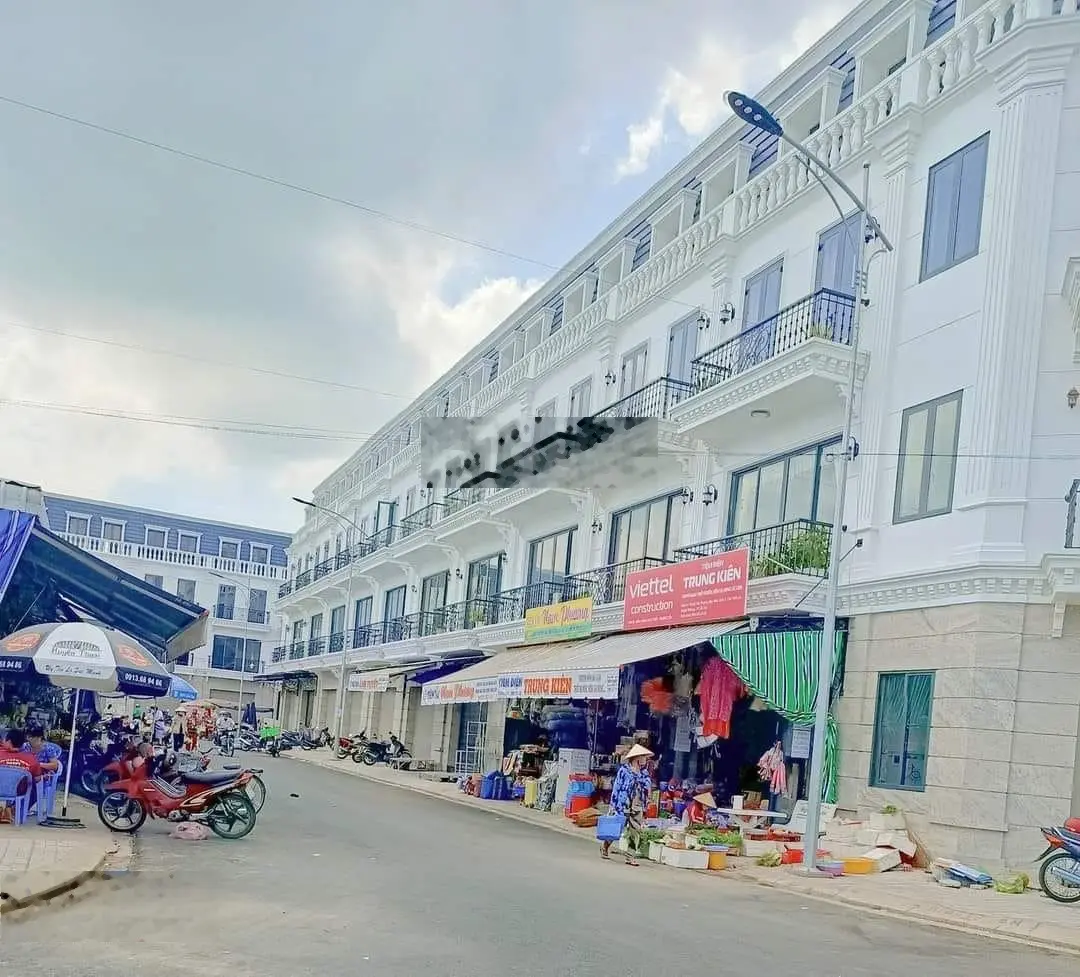 Bán gấp đất thổ cư MT đường tỉnh 922C sát CA huyện Thới Lai, DT: 180m2, Giá chỉ: 530tr, SHR
