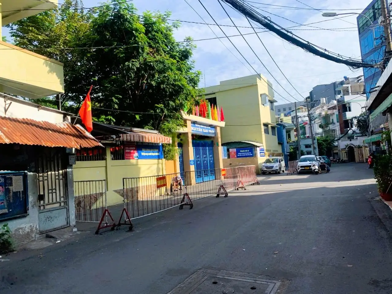 Nhà hiếm ngay Đại lộ Phạm Vân Đồng ,HXH 6m ,giá nhỉnh 10,2 tỷ ,dt 84m2 ,1 trệt 3 lầu Phạm Vân Đồng