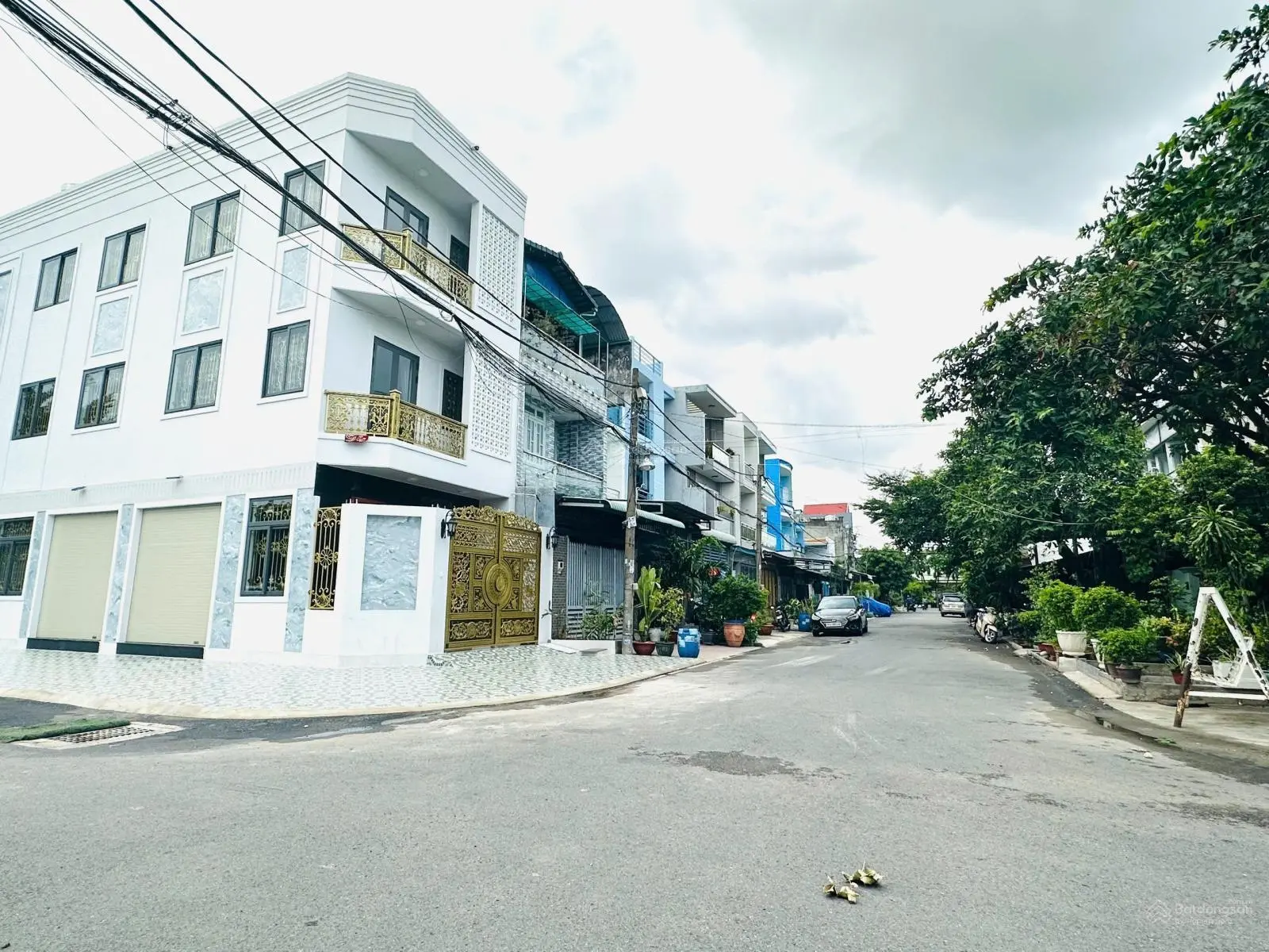 Duy nhất 1 lô-đường nhựa 8m-khu nhiều nhà cao tầng-khu bàn cờ-dt:90m2(5mx1)-có công viên nội bộ