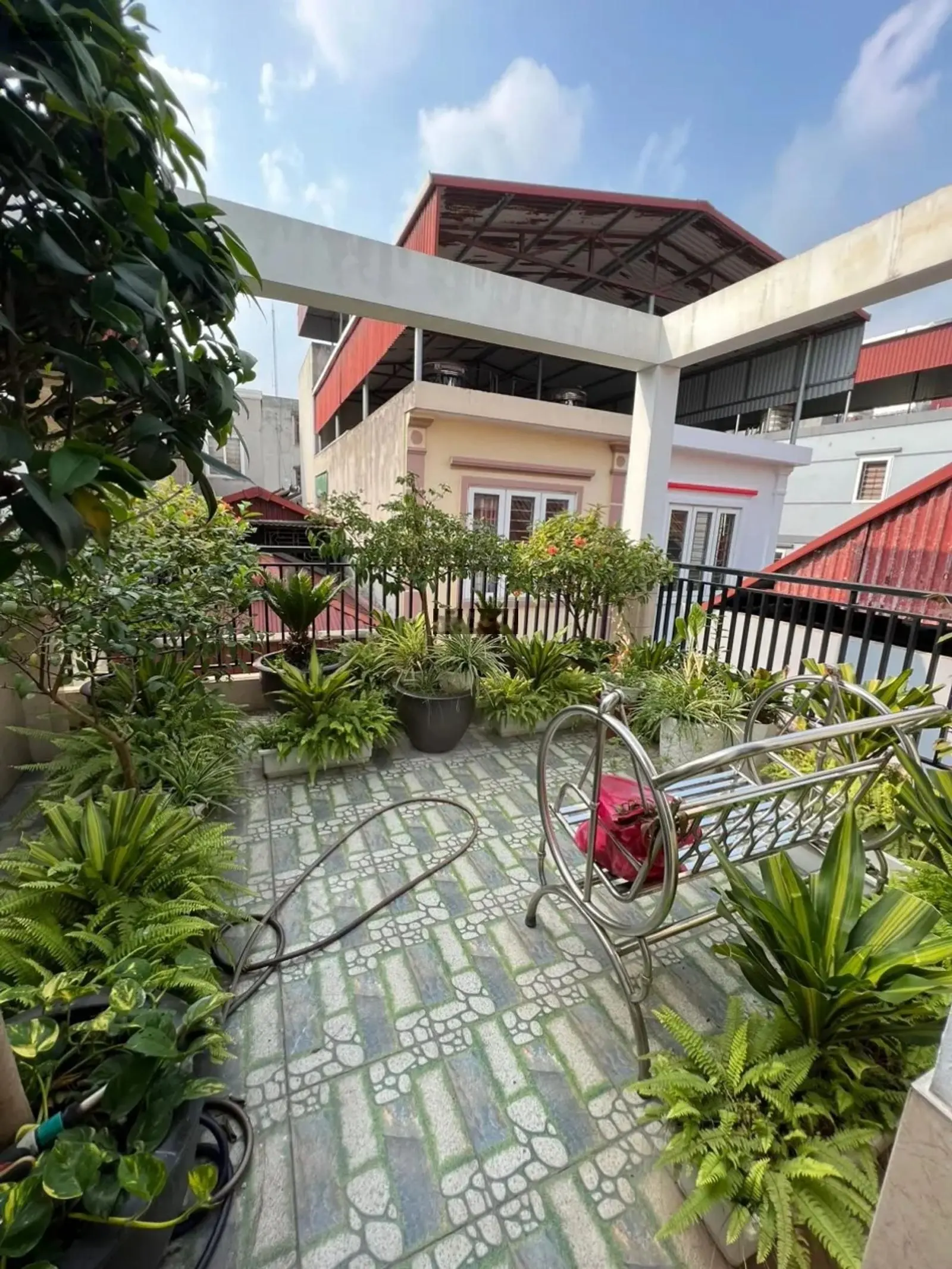 Bán nhà siêu đẹp TT quận Đống Đa 40m*6T*MT4m lô góc - thang máy - ngõ thông gần phố giá chỉ gần 9tỷ