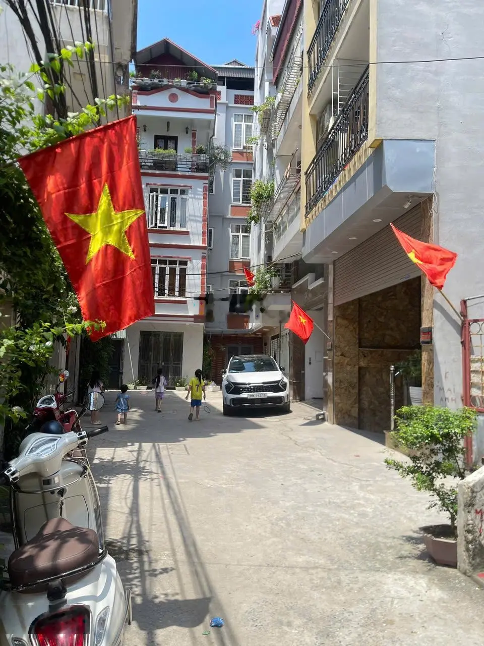BÁN LÔ ĐẤT 98M2 TRUNG TÂM ĐỐNG ĐA, TIỆN ÍCH BẠT NGÀN - GIAO THÔNG THUẬN TIỆN -DÒNG TIỀN ỔN ĐỊNH