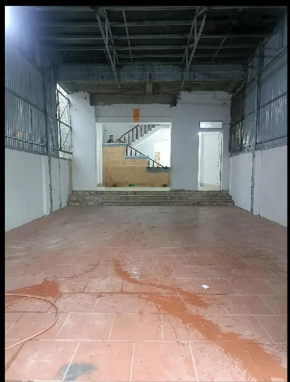 9.5 Tỷ, 148m2, 6.1m MT, nhà 3 tầng, ô tô tránh, Ỷ Lan, Phú Thụy, Gia Lâm, lô góc