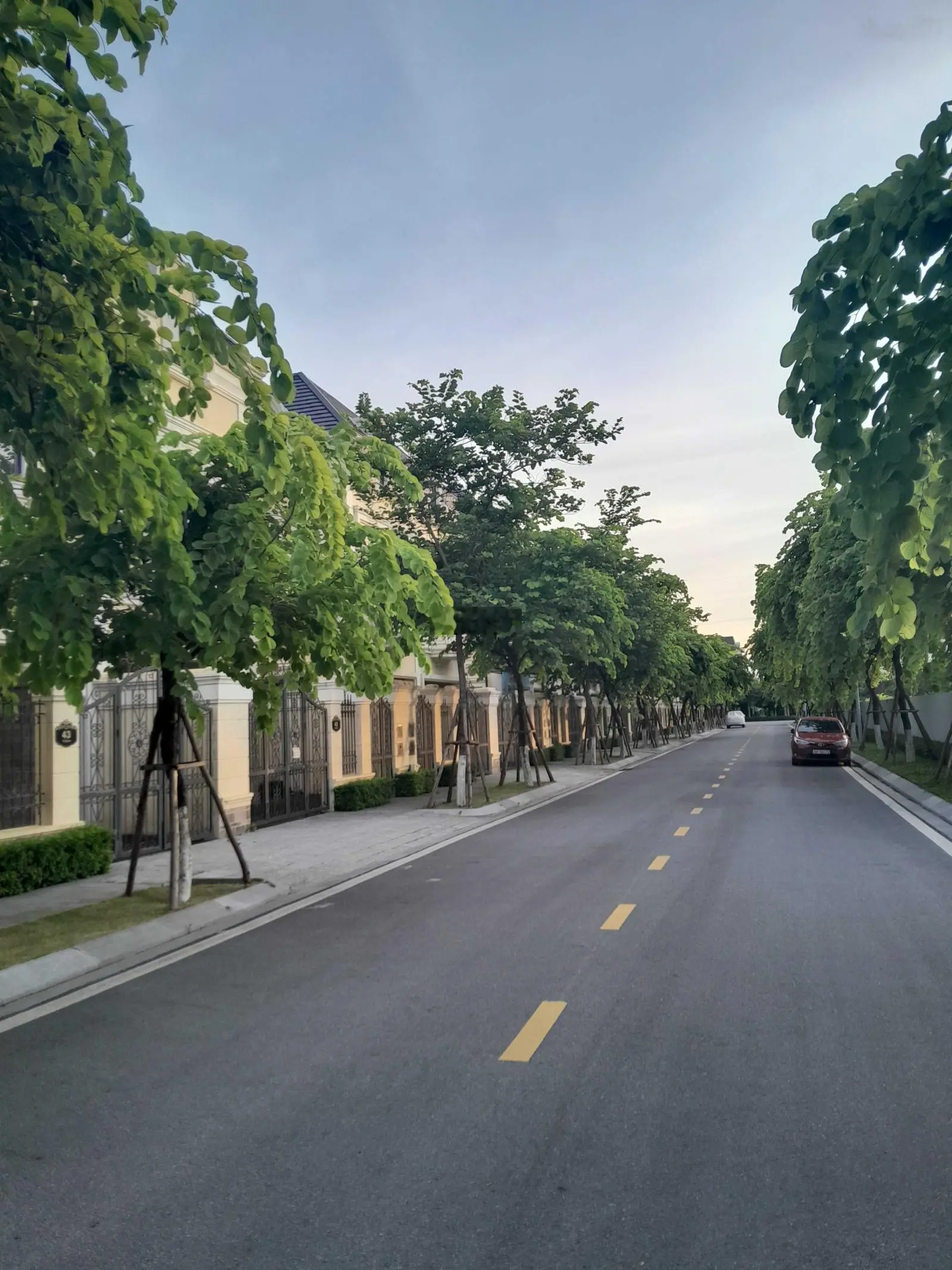 Cần chuyển nhượng căn biệt thự, liền kề An Lạc Green Symphony