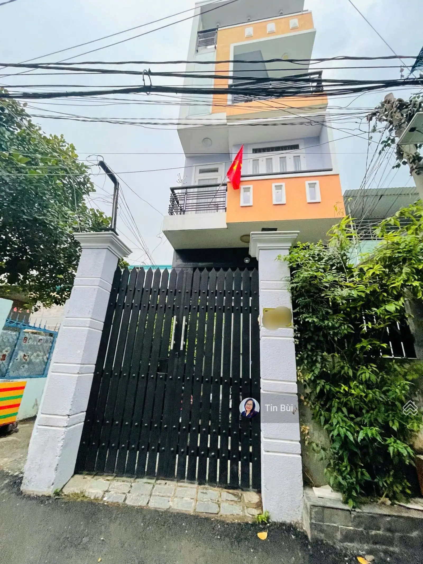 Bán nhà 4 tầng mới cứng, DTS 244m2 - 7.4 tỷ, HXH quay đầu gần Đỗ Xuân Hợp - đối diện Global City