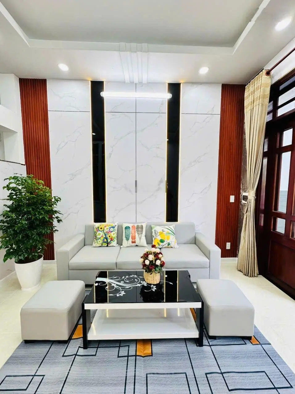 Bán NR tại Thạnh Lộc 29, 4,39 tỷ, 44m2, đẹp, nhiều tiện ích, Q12, HCM