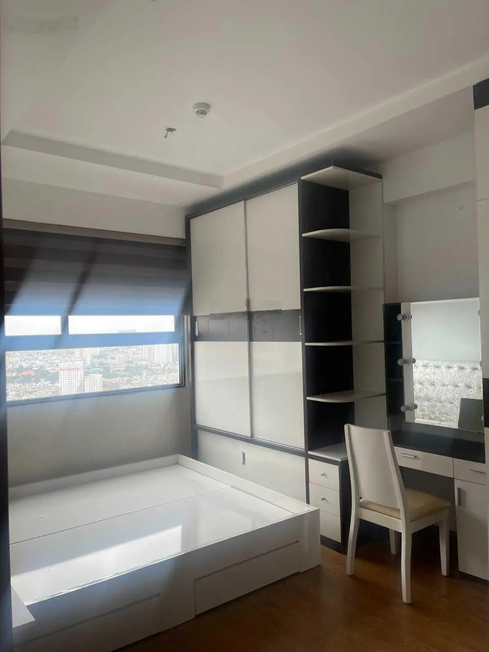 Pegasuite 2PN 75m2 giá 3,5 tỷ - full nội thất đẹp - nhà đẹp, view thoáng mát - hỗ trợ vay ngân hàng