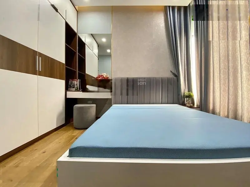 Kẹt vốn kinh doanh bán gấp căn hộ Sky Center gần sân bay 2 phòng ngủ