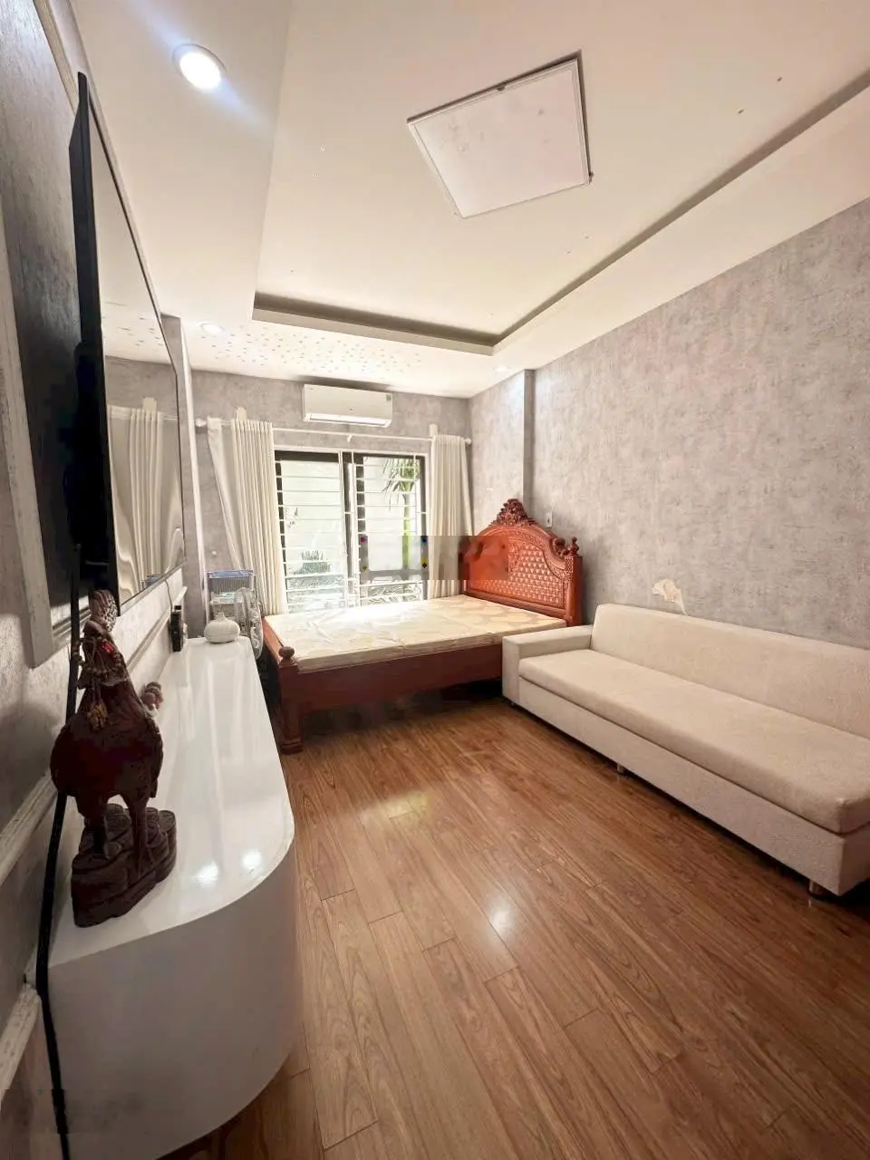 Bán nhà đàm quang trung,long biên full nội thất,ngõ thoáng dt 31m giá 5,1 tỷ