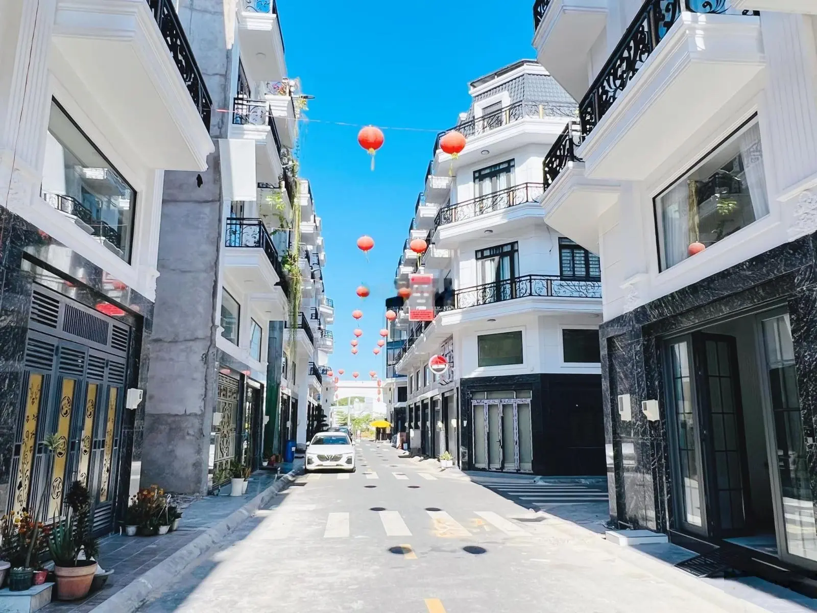 Bán nhà lầu mới 100%, giá rẻ nhất Quận 12, đường Hà Huy Giáp, KDC Thành Đô 1 an ninh. Vốn chỉ 500tr