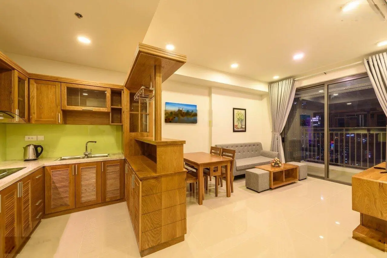 Chính chủ cần bán gấp căn hộ 74m2 The Tresor quận 4 chỉ 4,55 tỷ. LH: 0909 024 ***