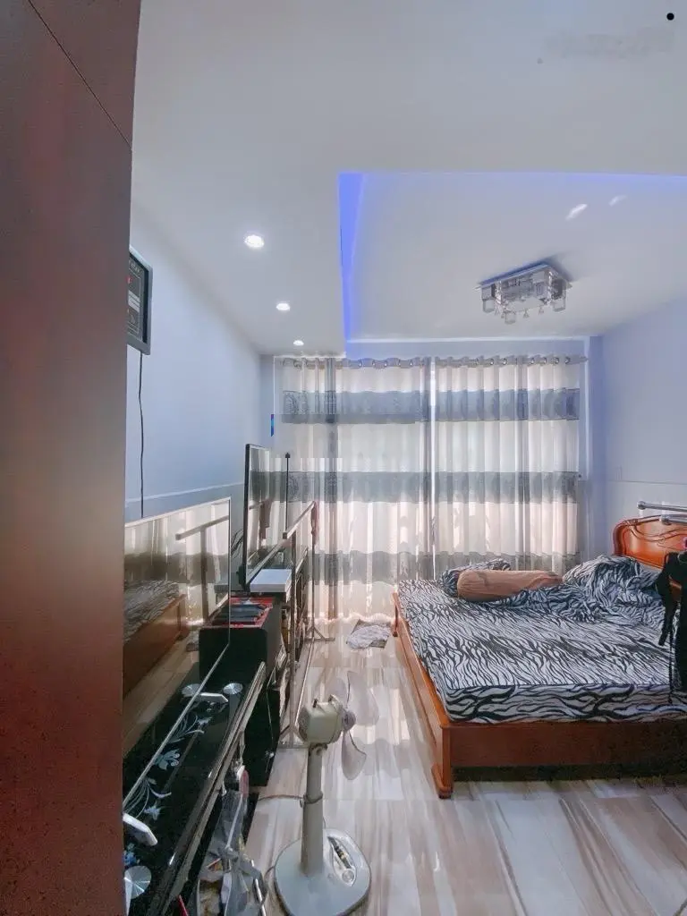 Nhà đẹp lung linh ở ngay Nguyễn Thị Tần, MTKD chợ Rạch Ông, 80m2, dòng tiền 720tr/năm, chỉ 13.5 tỷ