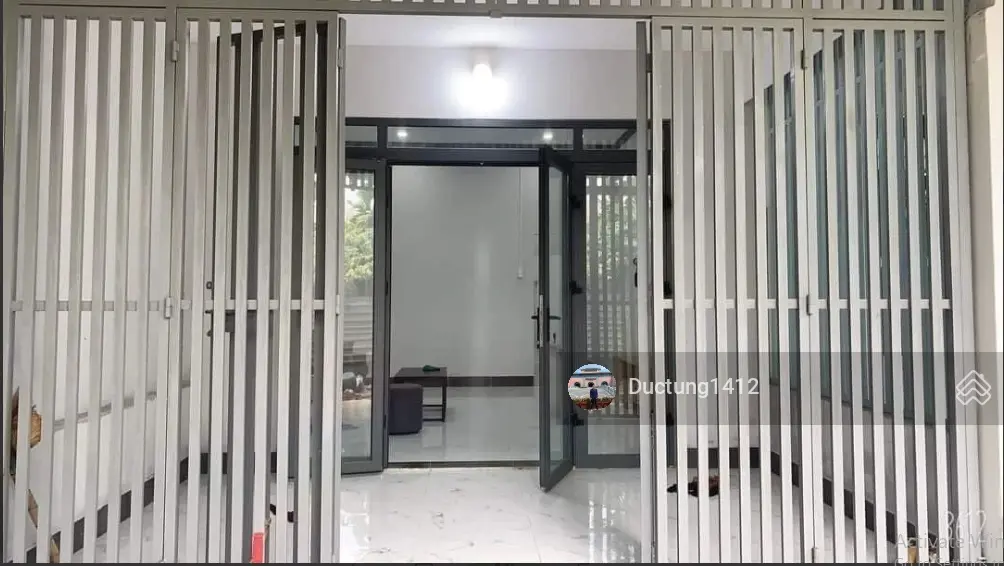 Bán nhà, Thị trấn Hóc Môn, 4,2x14=72m2, trệt lầu, hoàn công đủ, sổ riêng, giá 2,15 tỷ