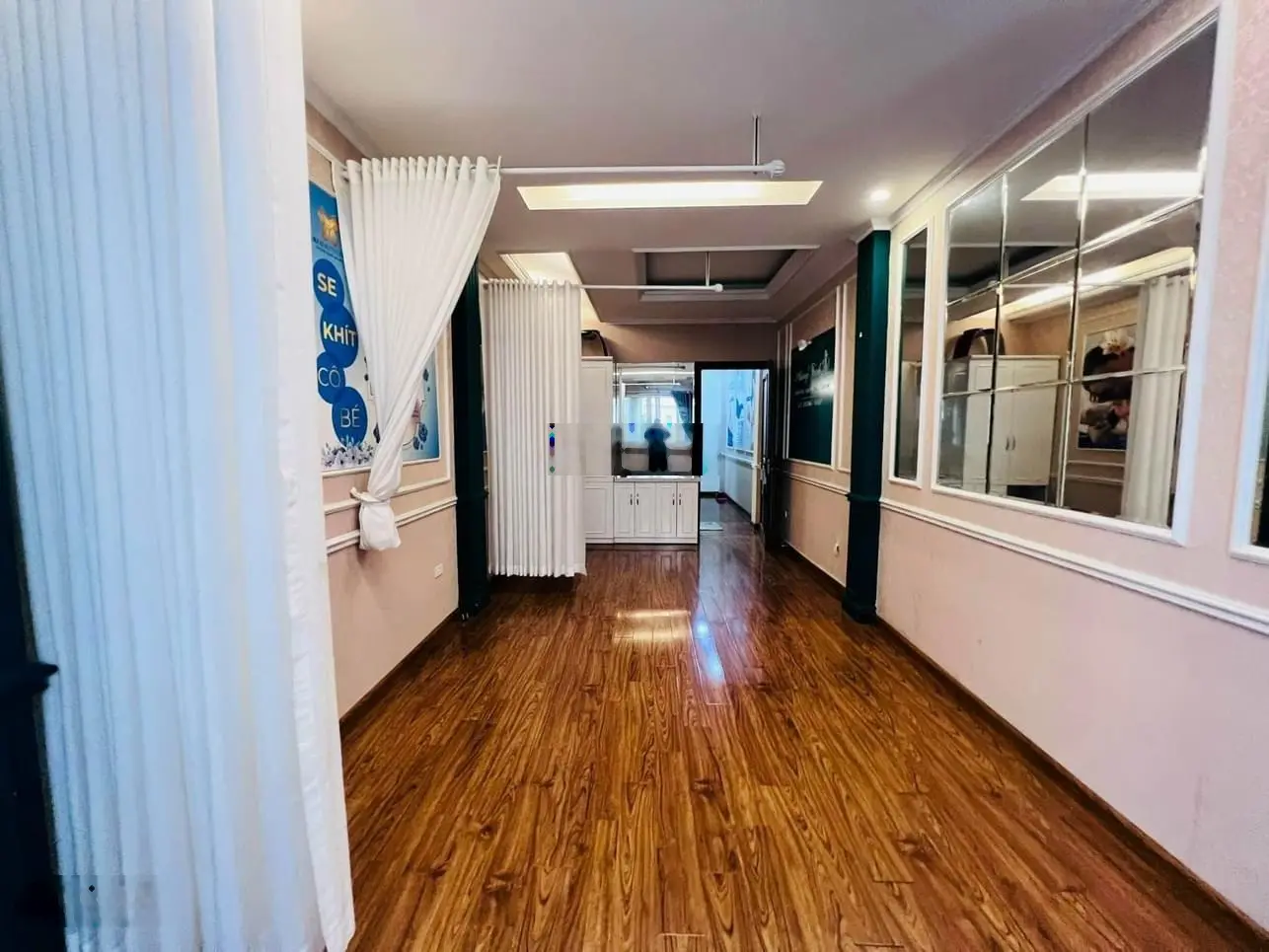 Bán nhà phố KIM MÃ - BA ĐÌNH - HÀ NỘI / DT: 36m2 x 6 Tầng / MT: 3,6m - Giá : 11,6 Tỷ .
