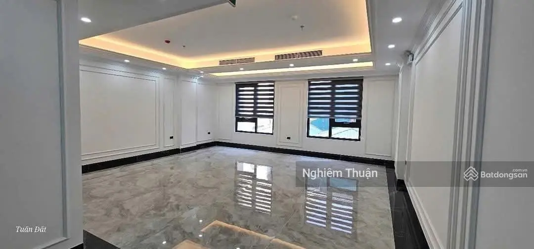 Bán nhà mặt phố Nguyễn Hoàng, Cầu Giấy, Hà Nội. 9 tầng thông sàn, hiện đại. 170m2, MT 6,8m. Giá tốt