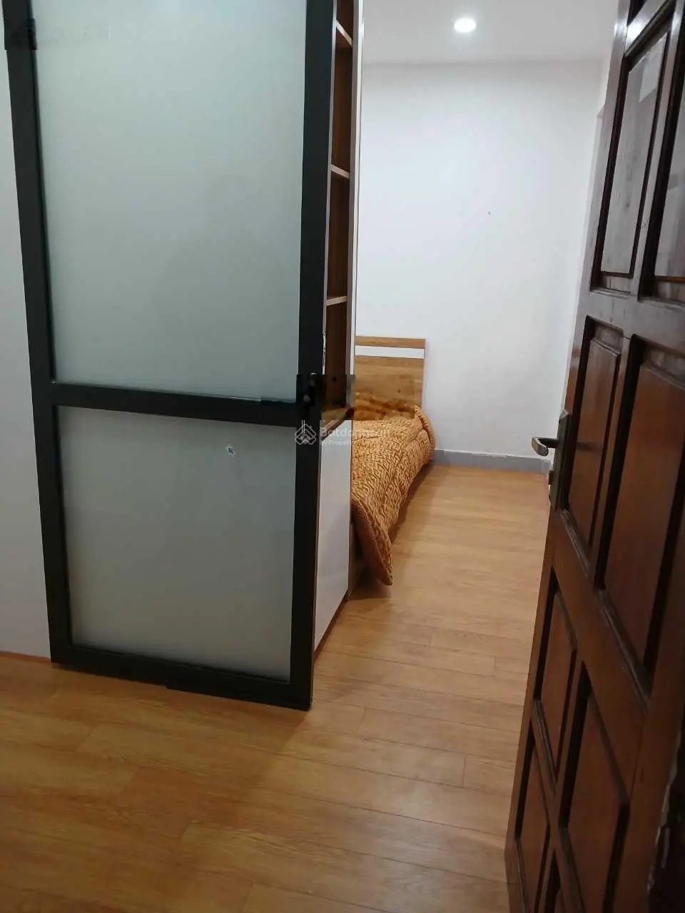 Chính chủ không qua môi giới bán CHTT tầng 4 nhà D3 số 28D Lương Định Của sổ 37/80m2 3.1 tỷ