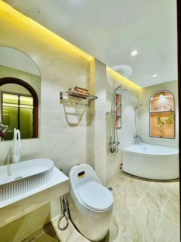 Cần tiền bán gấp nhà Tăng Nhơn Phú, Phước Long B, Quận 9. DT 60m2, LH Như 0766372453