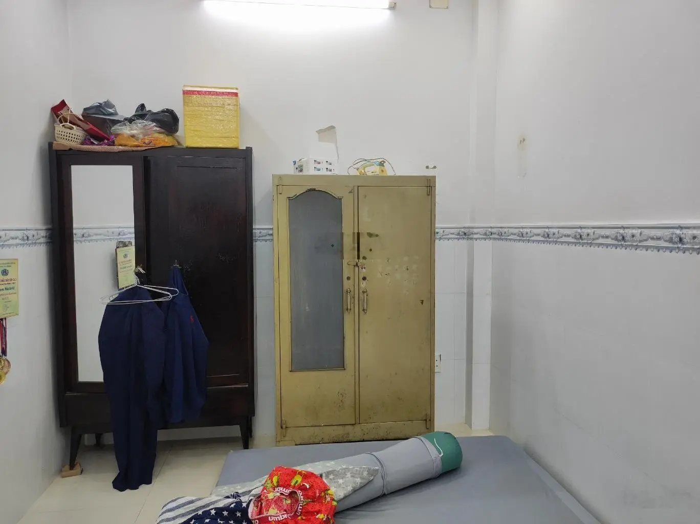 Lê đình cẩn Hẻm xe tải - Nhà 4 tầng - Hoàn công đủ 5.2 Toi, P. Tân Tạo, Quận Bình Tân